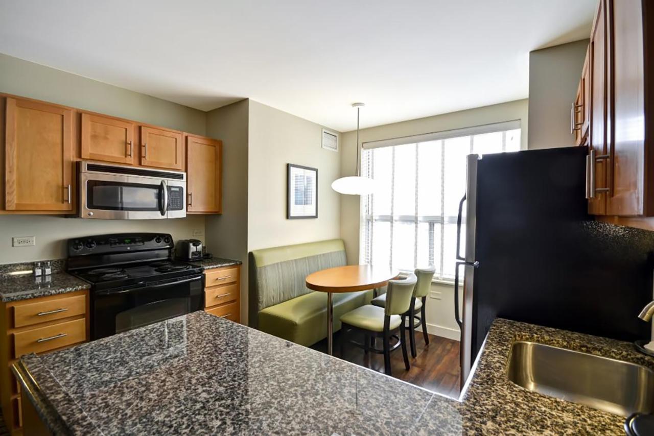 Hyatt House Naperville/Warrenville Exteriér fotografie