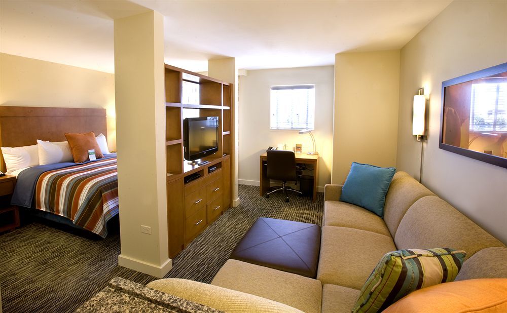Hyatt House Naperville/Warrenville Exteriér fotografie